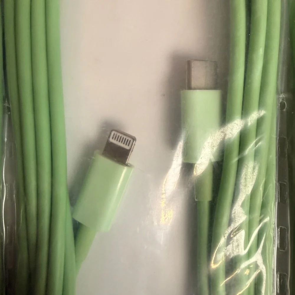 Lot of 15 USB C to Lightning Fast Charging Cables 20W 10x 6ft,‎ 5x 10ft Green, P